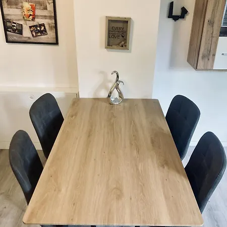 City Oasis Apartment